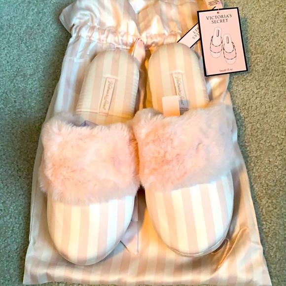 Victoria's Secret Shoes - Victoria’s Secret NWT Signature Satin Slippers Lux